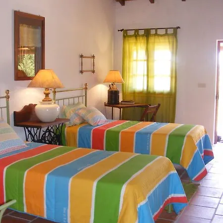 Gospodarstwo agroturystyczne Quinta Dos Trevos - Artes E Oficios Ladoeiro