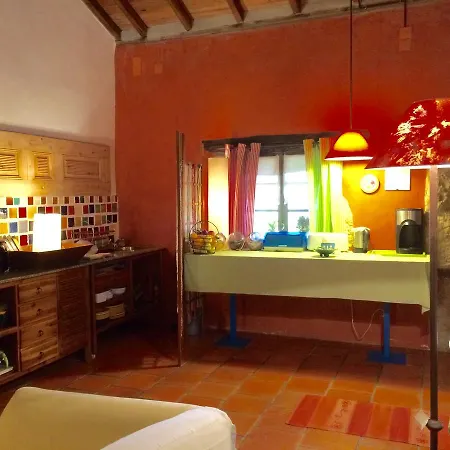 Gospodarstwo agroturystyczne Quinta Dos Trevos - Artes E Oficios Ladoeiro